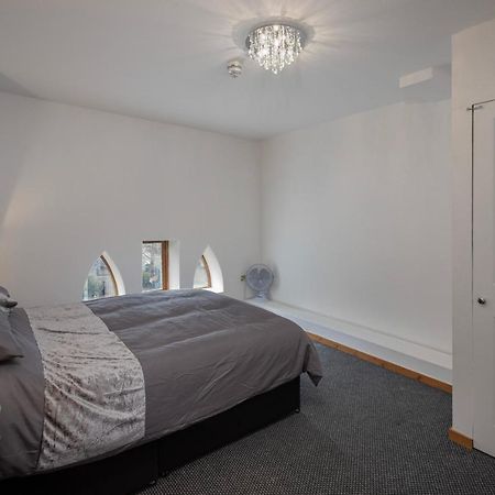 Elegant Church Conversion Close To Blackpool Tower Exteriör bild